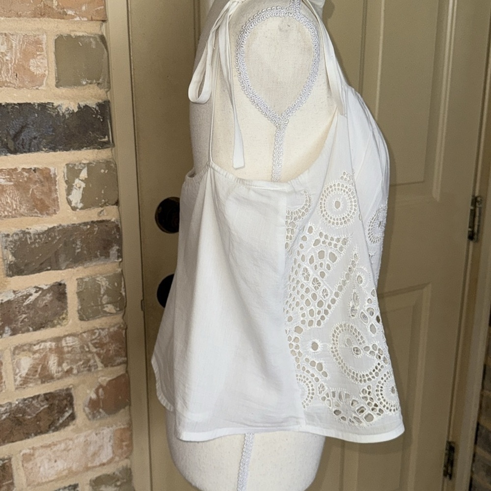 HD in Paris White Anthropologie Embroidery Lace Cami Top Cotton & Silk Ties LRG - Picture 3 of 13